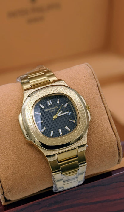 Patek Philippe Nautilus Gold Chain (4 Variants)